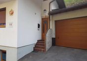 Haus-Georg-Eingang.jpg
